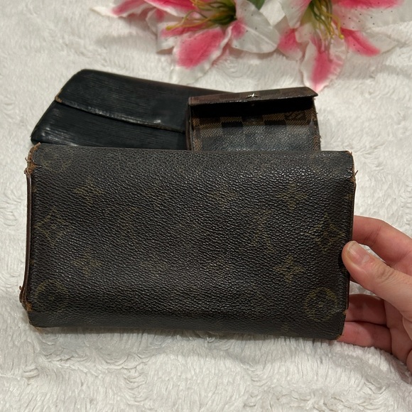 Louis Vuitton Wallets Monogram Black Epi Damier Ebene Damaged Worn - Picture 8 of 15